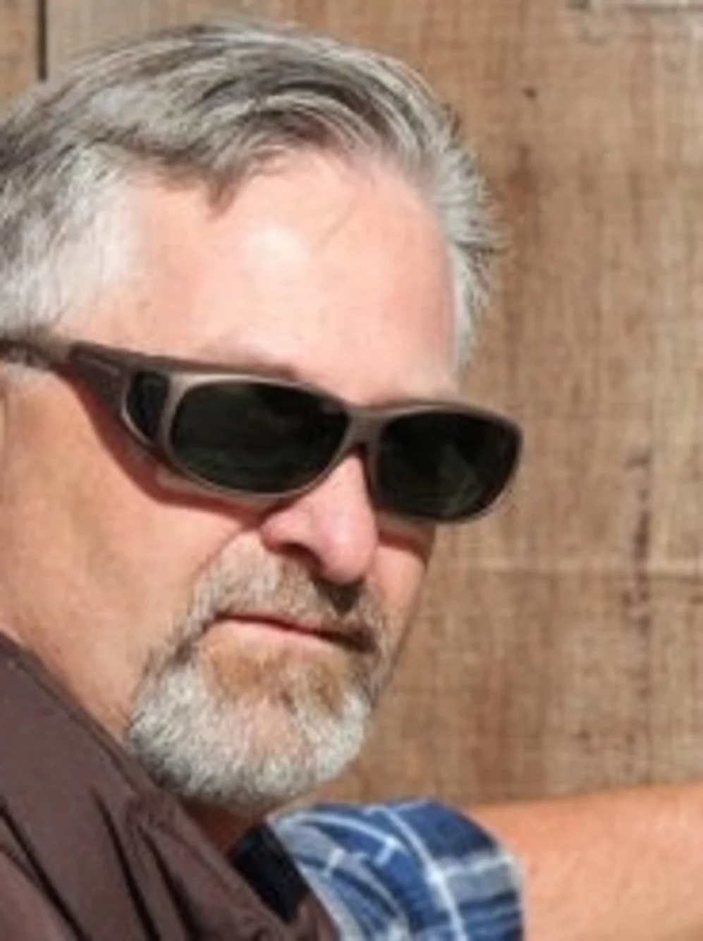 Men's Mini Slim Sand/Gray Polarized Fitover sunglasses